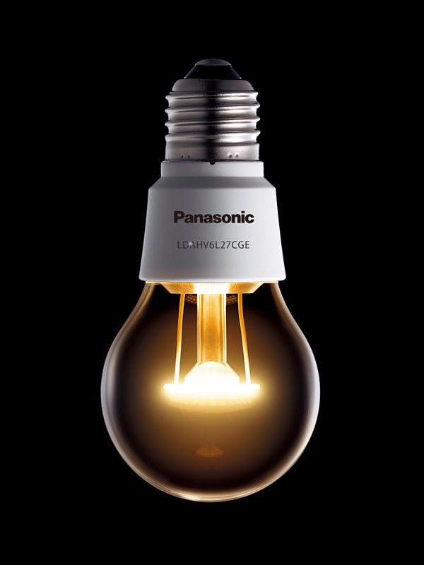 Clear LED retrofit bulb @ Panasonic