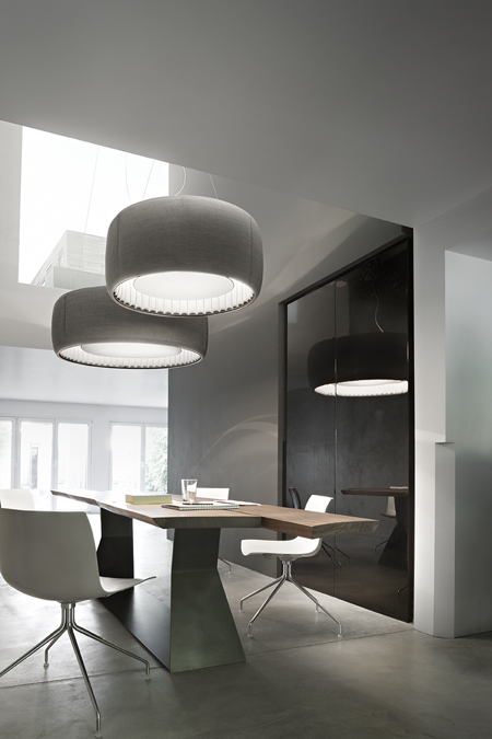 Acoustic light @ Luceplan 