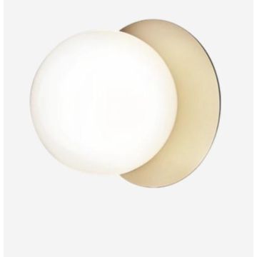 Nuura Liila 1 Medium  nordic gold / opal Wandlamp goud/messing-1